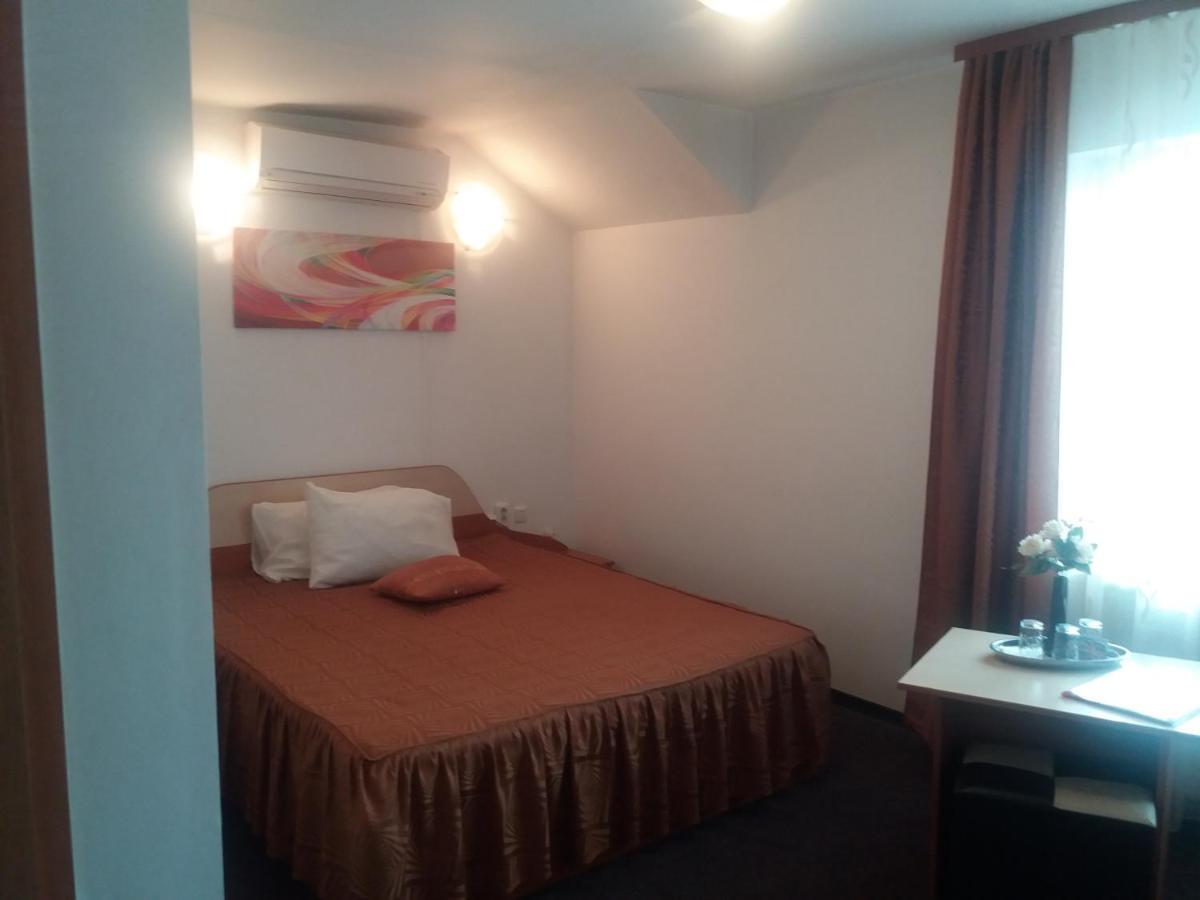 Vila Queen Arad Exterior foto